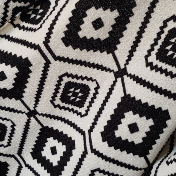 Cardigan-shaw - Picture 5 of 5